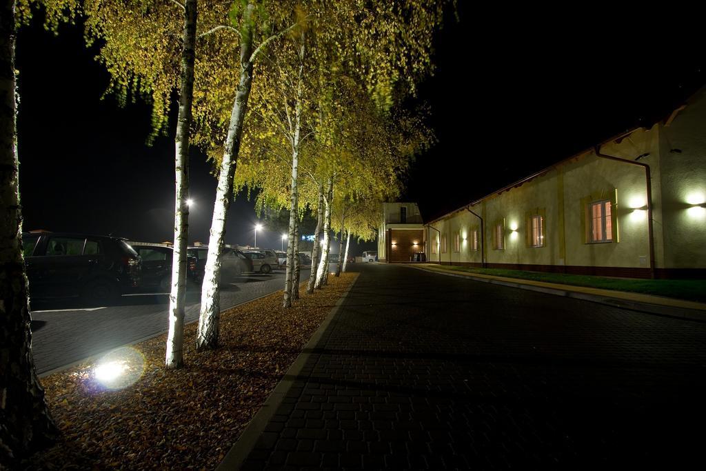 Hotel Marusza Grudziądz エクステリア 写真